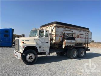 Ford L8000