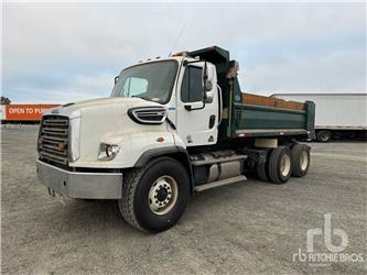 Freightliner 114SD