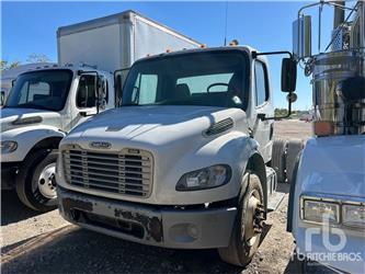 Freightliner M2106