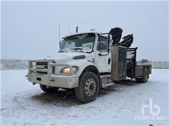 Freightliner M2106