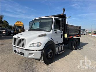 Freightliner M2106