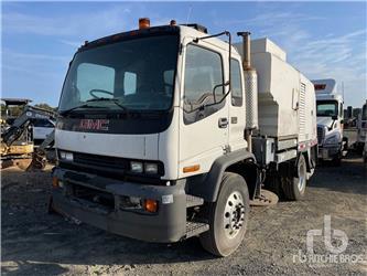 GMC T7500