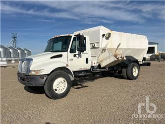 International 4300