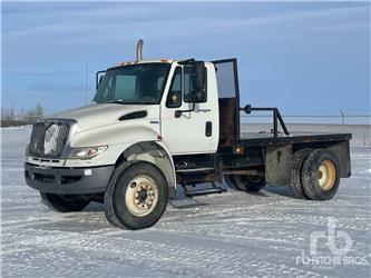 International 4400