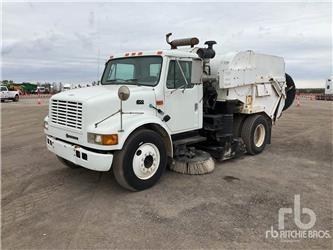 International 4700