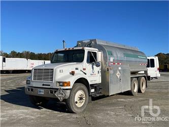 International 4900