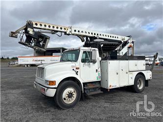 International 4900