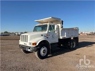 International 4900