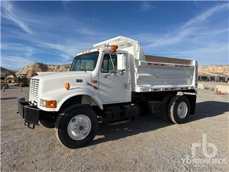 International 4900