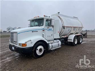 International 9200