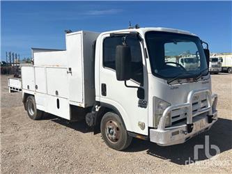 Isuzu NPR200