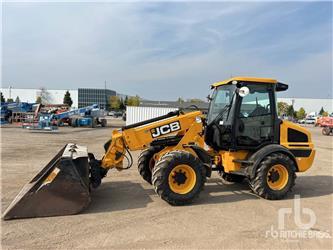 JCB TM220