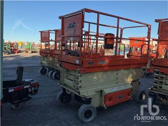 JLG 3246ES