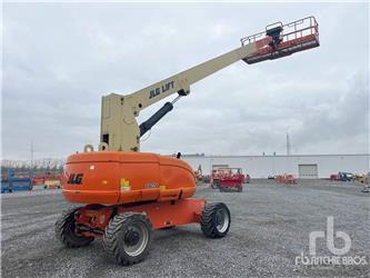 JLG 680S