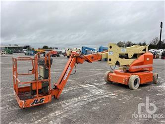 JLG E400AJP