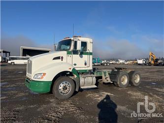 Kenworth T440