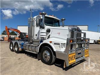 Kenworth T659