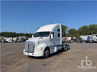 Kenworth T700