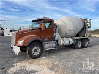 Kenworth T880