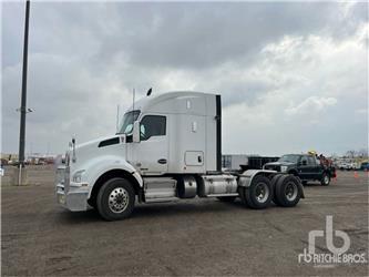 Kenworth T880