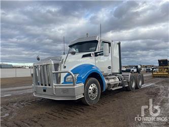 Kenworth T880