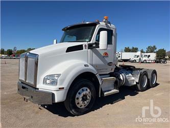 Kenworth T880