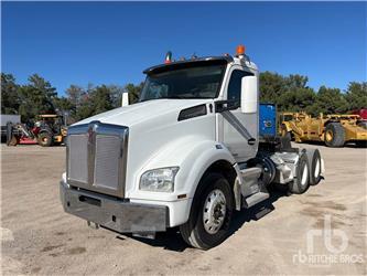 Kenworth T880