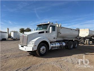 Kenworth T880