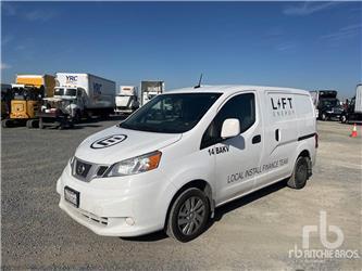 Nissan NV200