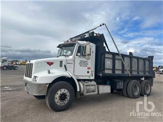 Peterbilt 330