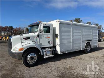 Peterbilt 337