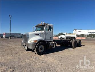 Peterbilt 348