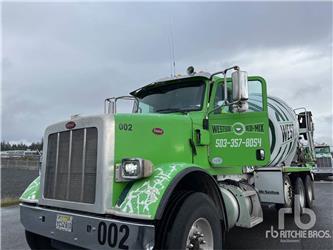 Peterbilt 365