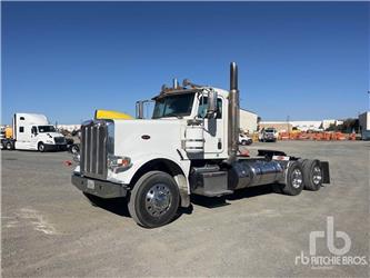 Peterbilt 389