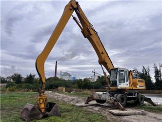 Liebherr 934