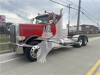 Peterbilt 389