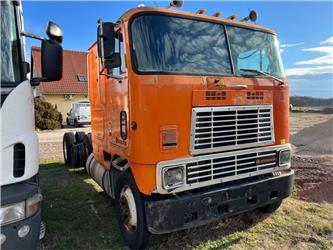 Mack INTERNATIONAL FSG 385