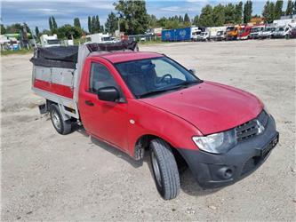 Mitsubishi L200 2,5 d 4x2 3 sided Tipper