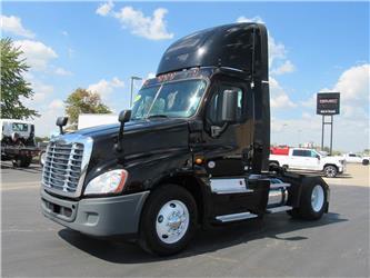 Freightliner CA125DC