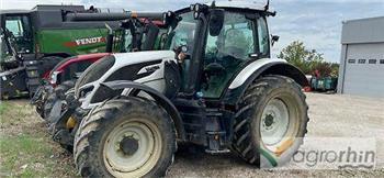 Valtra N135D