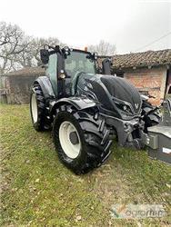 Valtra T194A