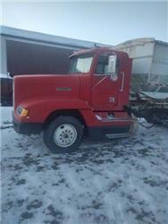 Freightliner FLD120