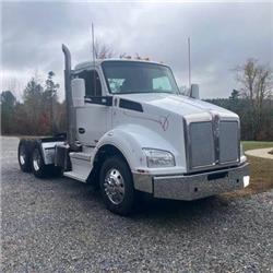 Kenworth T880