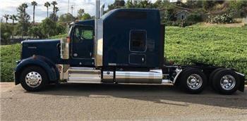 Kenworth W900