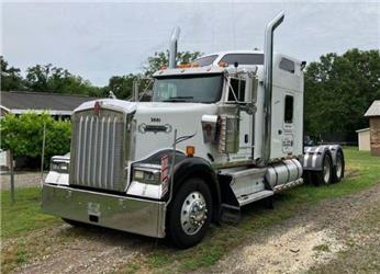 Kenworth W900