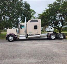 Kenworth W900L