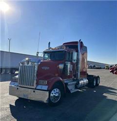 Kenworth W900L