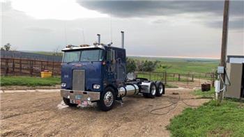 Peterbilt 352