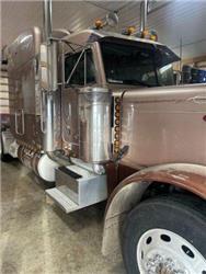 Peterbilt 379