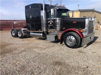 Peterbilt 379